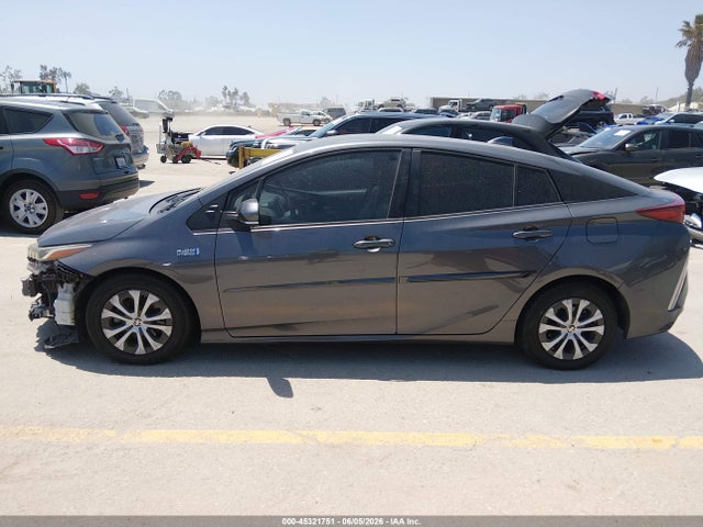 JTDKAMFP1M3192552 Toyota Prius Prime Xle