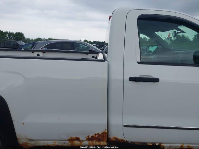 Продажа на аукционе авто 2014 Chevrolet Silverado 1500 2lt, vin: 1GCNKRECXEZ172403, номер лота: 45321753