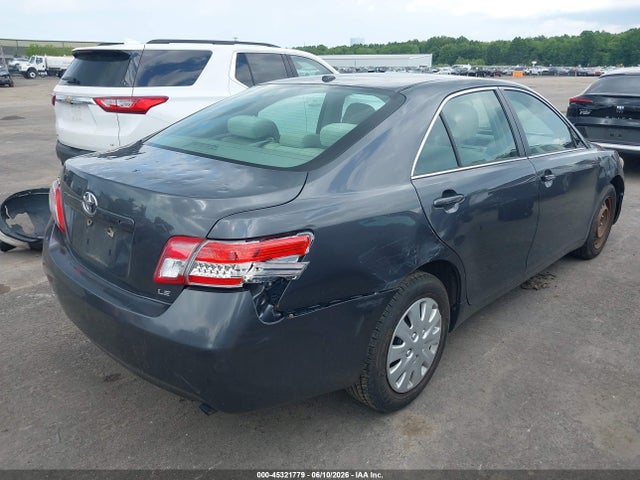2011 Toyota Camry Le/se/xle მანქანა იყიდება აუქციონზე, vin: 4T1BF3EK7BU212498, აუქციონის ნომერი: 45321779