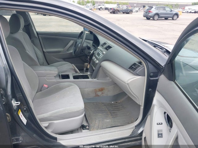 2011 Toyota Camry Le/se/xle მანქანა იყიდება აუქციონზე, vin: 4T1BF3EK7BU212498, აუქციონის ნომერი: 45321779