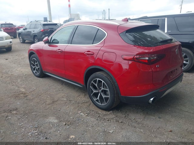 Auction sale of the 2019 Alfa Romeo Stelvio Ti Awd, vin: ZASPAKBNXK7C31179, lot number: 45321808
