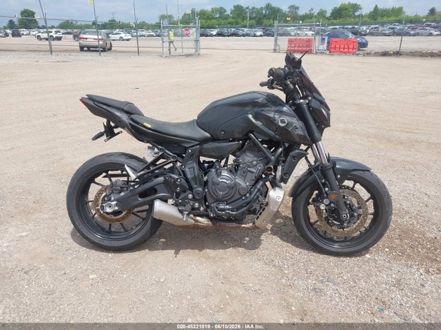 Yamaha MT07 2024 JYARM32E9RA010941 Image 12