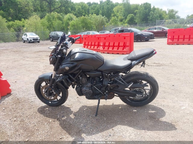 Yamaha MT07 2024 JYARM32E9RA010941 Image 13
