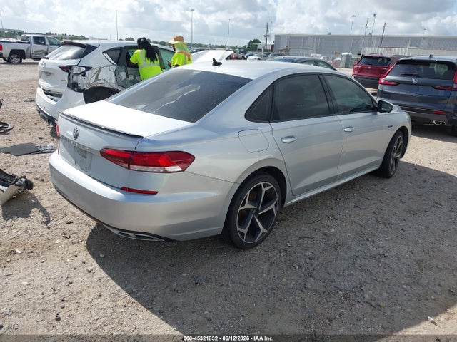 2020 Volkswagen Passat 2.0t R-line მანქანა იყიდება აუქციონზე, vin: 1VWMA7A32LC022632, აუქციონის ნომერი: 45321832