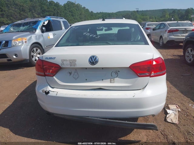 Продажа на аукционе авто 2014 Volkswagen Passat 2.5l S, vin: 1VWAP7A34EC021017, номер лота: 45321836