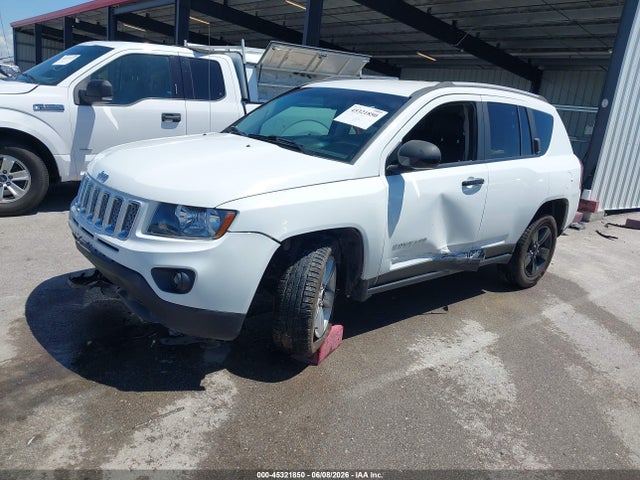Aukcja sprzedaży 2017 Jeep Compass Latitude 4x4, vin: 1C4NJDEB8HD168199, numer aukcji: 45321850