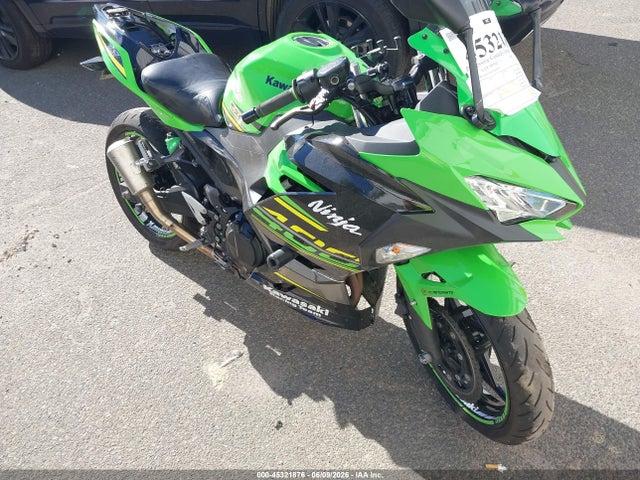 Kawasaki EX400 2022 JKAEXKH16NDAH0153 main image