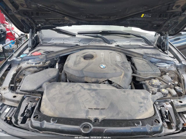 45321884 :رقم المزاد ، WBA8B9G50JNU97863 vin ، 2018 Bmw 330i مزاد بيع
