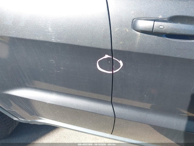 1C4RJFAG0KC782420 Jeep Grand Cherokee Laredo E 4x4