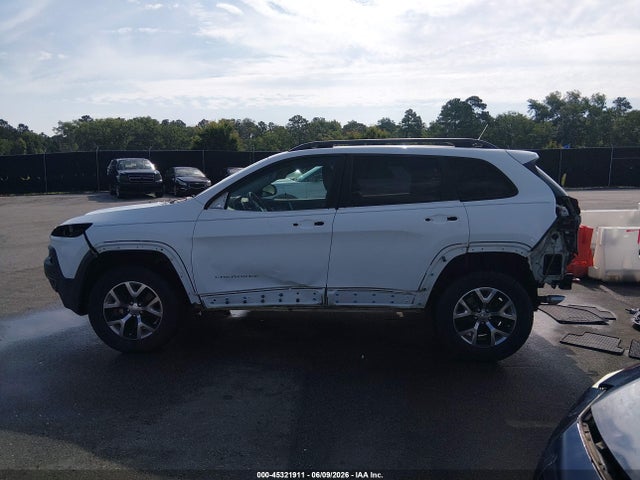 2014 Jeep Cherokee Trailhawk მანქანა იყიდება აუქციონზე, vin: 1C4PJMBS6EW130127, აუქციონის ნომერი: 45321911