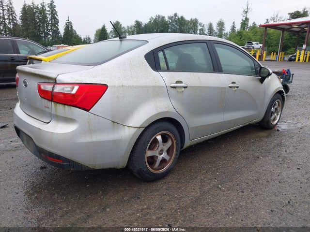 45321917 :رقم المزاد ، KNADM4A35C6041714 vin ، 2012 Kia Rio Lx مزاد بيع