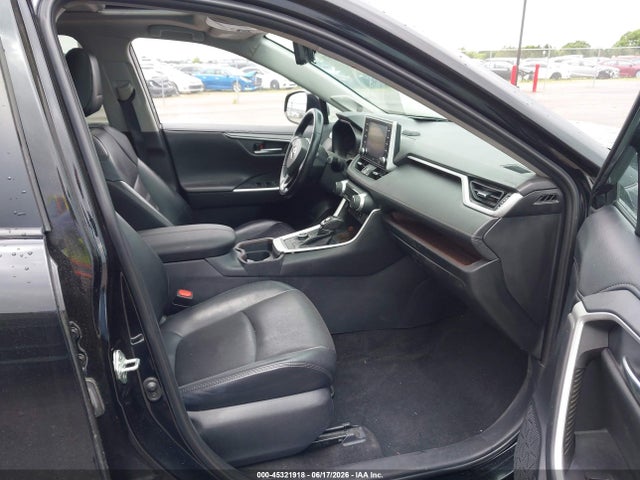 45321918 :رقم المزاد ، 2T3N1RFV6KC020473 vin ، 2019 Toyota Rav4 Limited مزاد بيع