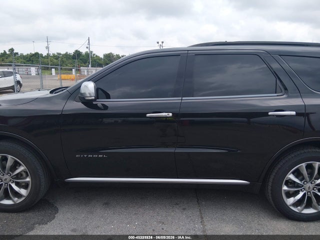 1C4SDJET6MC573530 Dodge Durango Citadel Awd