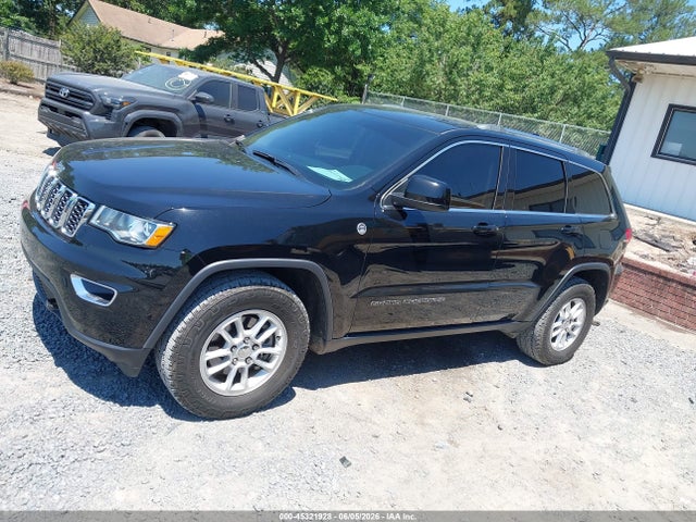 1C4RJFAG5KC807506 Jeep Grand Cherokee Laredo E 4x4