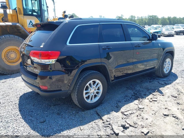 1C4RJFAG5KC807506 Jeep Grand Cherokee Laredo E 4x4
