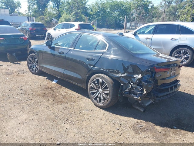 2020 Volvo S60 T6 Inscription მანქანა იყიდება აუქციონზე, vin: 7JRA22TL6LG063990, აუქციონის ნომერი: 45321929