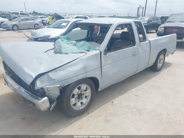 45321932 :رقم المزاد ، 1N6SD16S3RC336469 vin ، 1994 Nissan Truck King Cab Xe مزاد بيع
