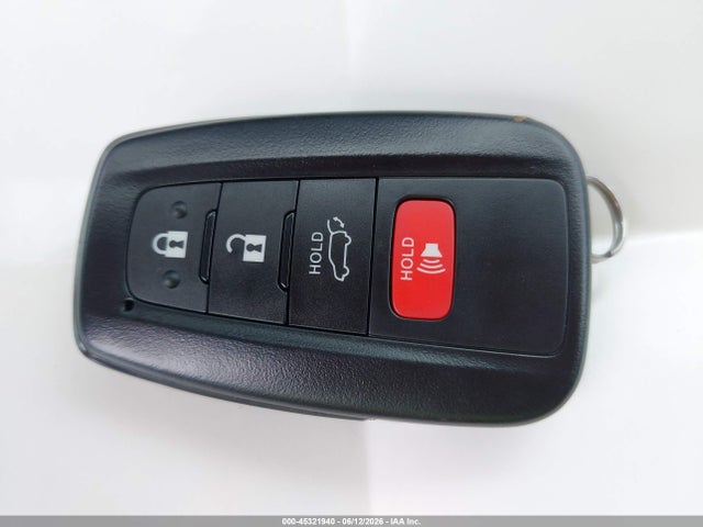 4T3RWRFV6RU163015 Toyota Rav4 Hybrid Xle