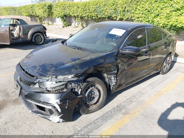 Honda Civic Lx 2019 19XFC2F69KE039043 Image 2