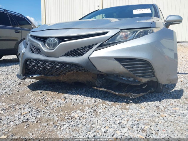 4T1J11AKXLU309863 Toyota CAMRY SE