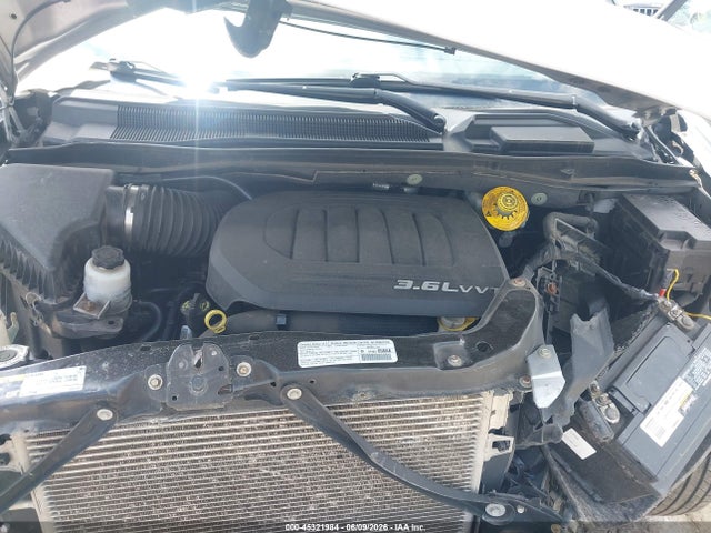 2014 Chrysler Town & Country Touring მანქანა იყიდება აუქციონზე, vin: 2C4RC1BG2ER143480, აუქციონის ნომერი: 45321984