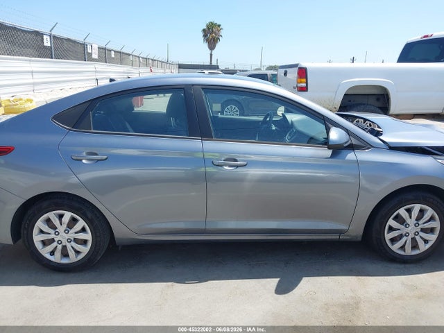 45322002 :رقم المزاد ، 3KPC24A67LE103476 vin ، 2020 Hyundai Accent Se مزاد بيع