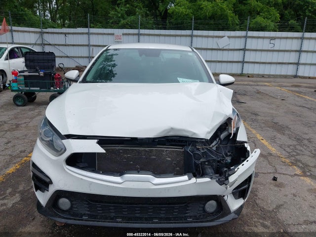 3KPF24AD1ME264029 KIA Forte Lxs
