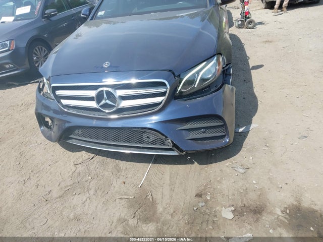 45322021 :رقم المزاد ، WDDZF4KBXJA332475 vin ، 2018 Mercedes-benz E 300 4matic مزاد بيع