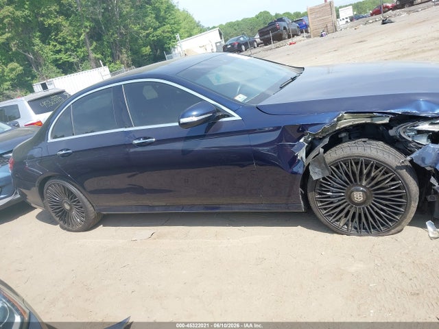 45322021 :رقم المزاد ، WDDZF4KBXJA332475 vin ، 2018 Mercedes-benz E 300 4matic مزاد بيع