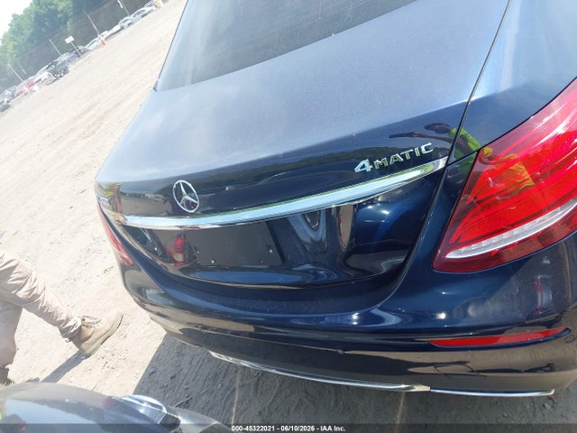 45322021 :رقم المزاد ، WDDZF4KBXJA332475 vin ، 2018 Mercedes-benz E 300 4matic مزاد بيع