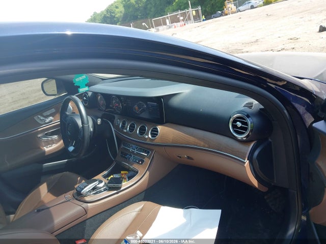 45322021 :رقم المزاد ، WDDZF4KBXJA332475 vin ، 2018 Mercedes-benz E 300 4matic مزاد بيع