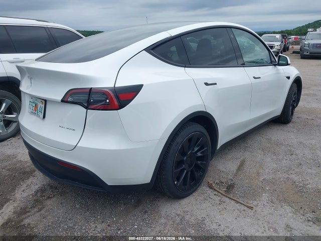 2023 Tesla Model Y Awd/long Range Dual Motor All-wheel Drive მანქანა იყიდება აუქციონზე, vin: 7SAYGDEE5PF607665, აუქციონის ნომერი: 45322027
