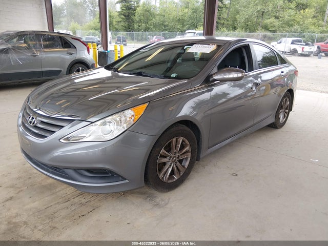 Продаж на аукціоні авто 2014 Hyundai Sonata Gls, vin: 5NPEB4AC6EH848328, номер лоту: 45322033