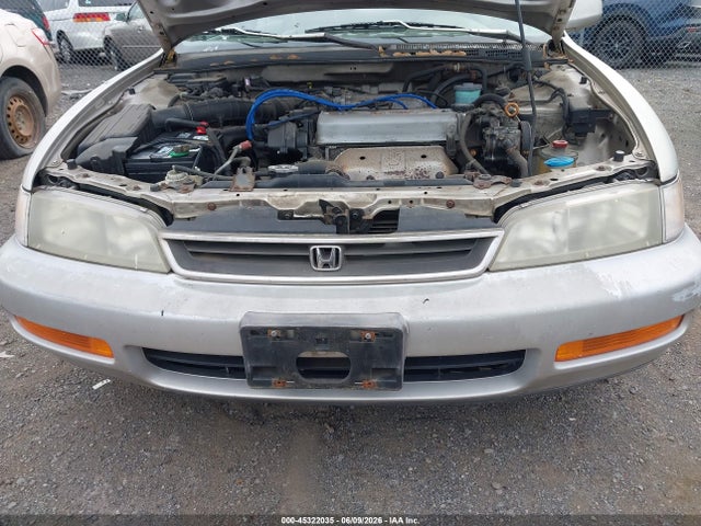 Aukcja sprzedaży 1996 Honda Accord Dx 25th Anniversary, vin: 1HGCD5681TA091145, numer aukcji: 45322035