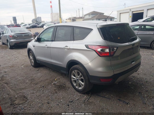Продажа на аукционе авто 2017 Ford Escape Se, vin: 1FMCU0GD0HUB50975, номер лота: 45322040