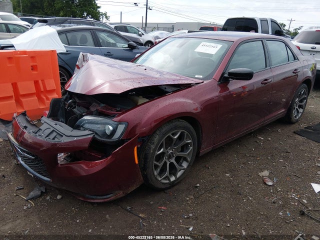 2018 Chrysler 300 Touring მანქანა იყიდება აუქციონზე, vin: 2C3CCAAGXJH250093, აუქციონის ნომერი: 45322165