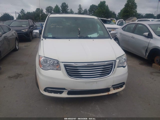 45322187 :رقم المزاد ، 2A4RR8DGXBR614785 vin ، 2011 Chrysler Town & Country Touring-l مزاد بيع