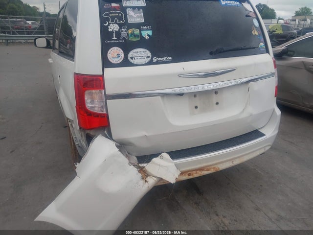 45322187 :رقم المزاد ، 2A4RR8DGXBR614785 vin ، 2011 Chrysler Town & Country Touring-l مزاد بيع