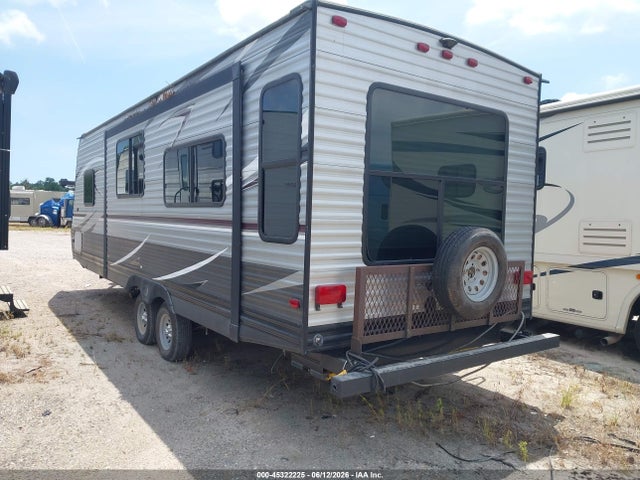 Pioneer Heartland 2017 5SFPB3023HE336314 Image 3