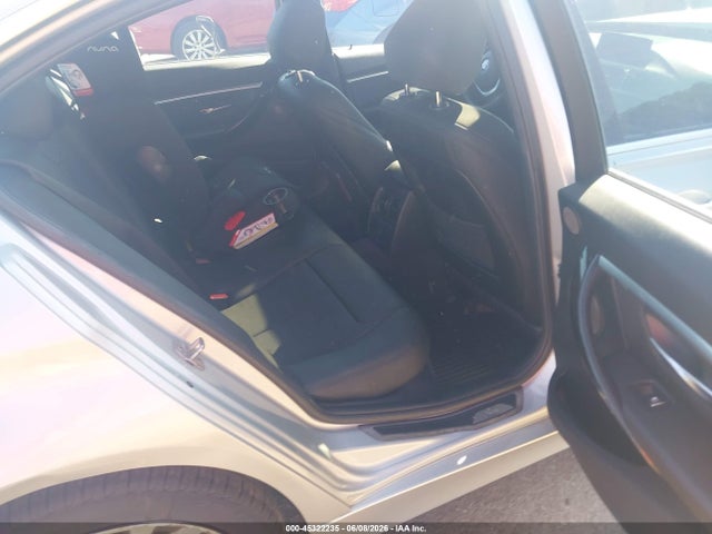 BMW 340i Xdrive 2016 WBA8B7G51GNT70679 Image 8