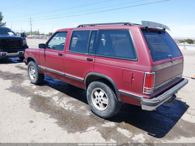1992 Chevrolet Blazer S10 მანქანა იყიდება აუქციონზე, vin: 1GNDT13Z3N2140684, აუქციონის ნომერი: 45322244