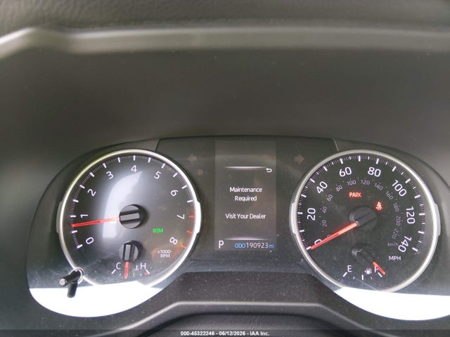 45322246 :رقم المزاد ، 2T3W1RFVXMW136135 vin ، 2021 Toyota Rav4 Xle مزاد بيع