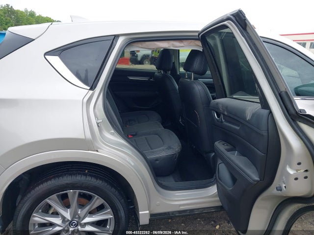 Продажа на аукционе авто 2024 Mazda Cx-5 2.5 S Premium, vin: JM3KFBDM5R0376715, номер лота: 45322282