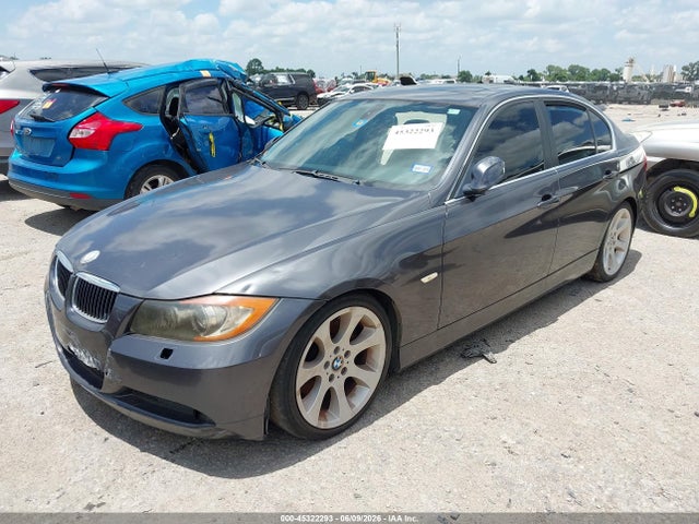2006 Bmw 330i მანქანა იყიდება აუქციონზე, vin: WBAVB33566KR75847, აუქციონის ნომერი: 45322293