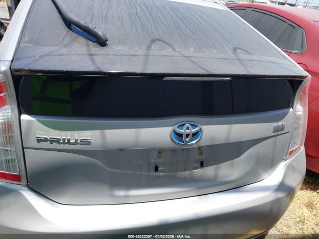 Toyota Prius Two 2015 JTDKN3DU8F0462064 Image 17