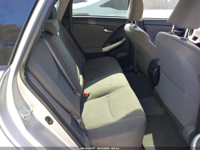 Toyota Prius Two 2015 JTDKN3DU8F0462064 Image 8