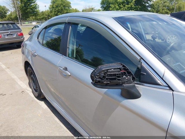 Продаж на аукціоні авто 2020 Toyota Camry Le, vin: 4T1C11AK4LU889524, номер лоту: 45322329