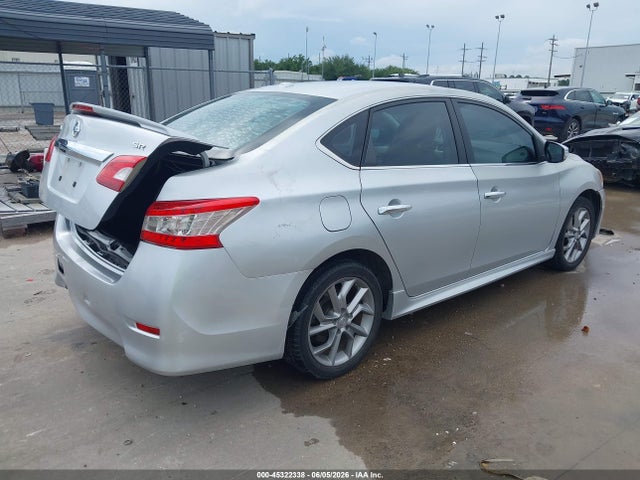 Nissan SENTRA SR 2015 3N1AB7AP8FY315228 Image 4