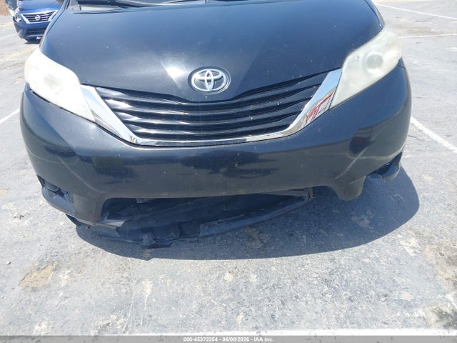 Toyota Sienna Le 8 Passenger 2017 5TDKZ3DC6HS882997 Image 6