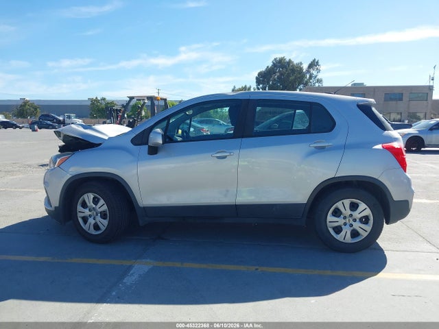 Chevrolet TRAX LS 2017 3GNCJKSB7HL267128 Image 15